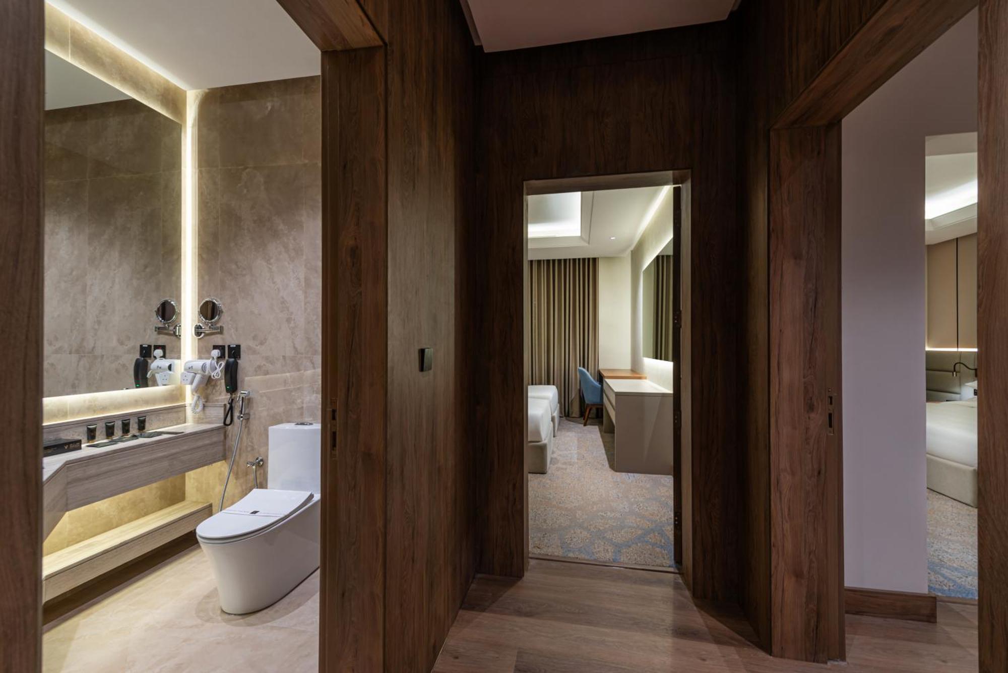 Voyage Hotel & Suites Riyadh Exteriör bild