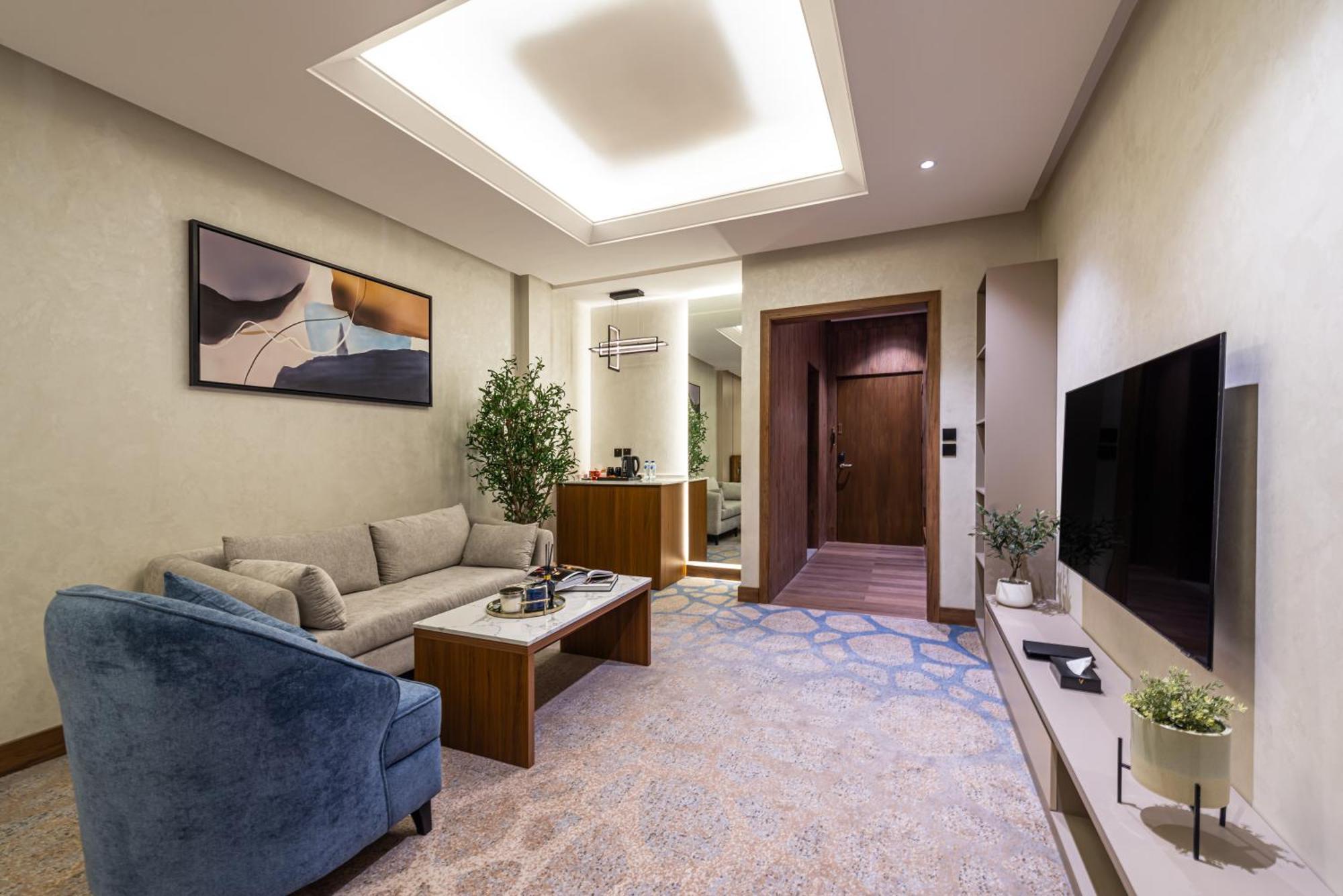 Voyage Hotel & Suites Riyadh Exteriör bild